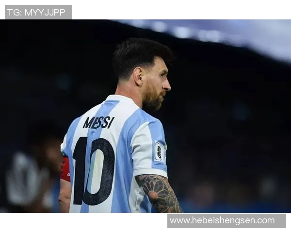 小梅西:年轻足球新星展现超凡才华引发全球关注 小梅西:年轻足球新星展现超凡才华引发全球关注