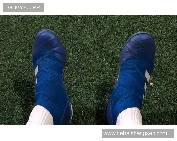 穿嫩妹子足球鞋的球星带你领略新潮运动时尚与竞技风采 穿嫩妹子足球鞋的球星带你领略新潮运动时尚与竞技风采